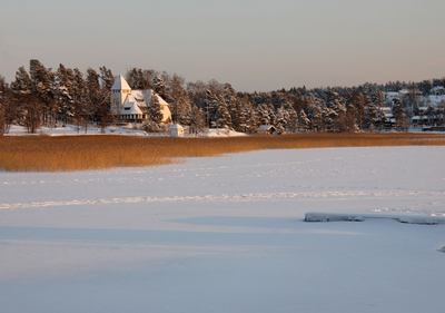 * Image 16